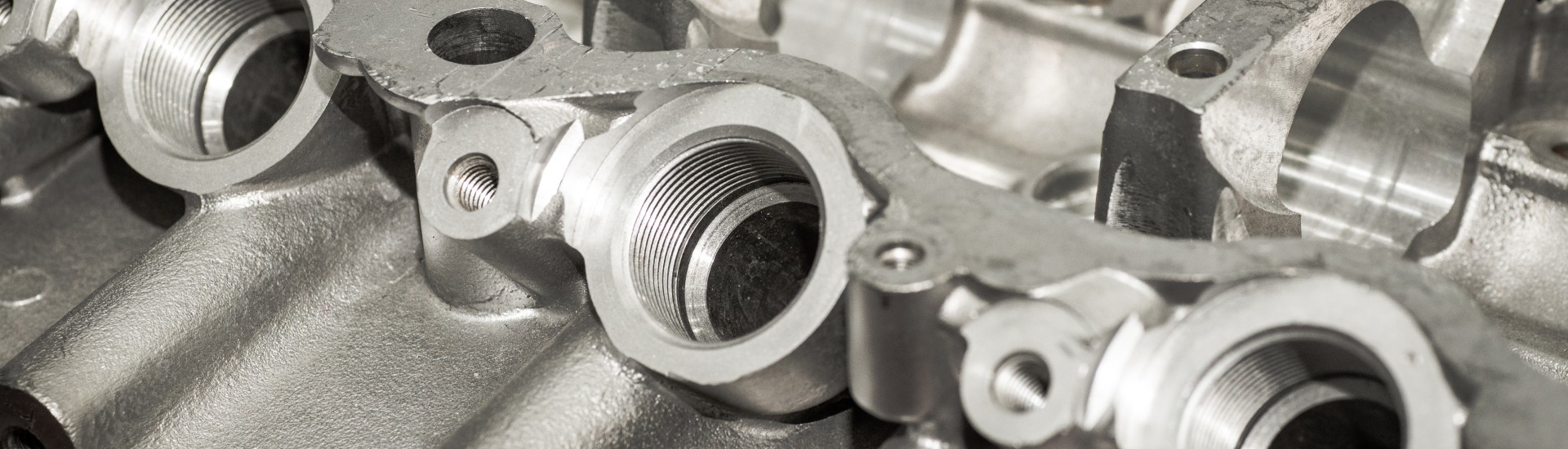 memorial-machine-engine-components-banner-desktop